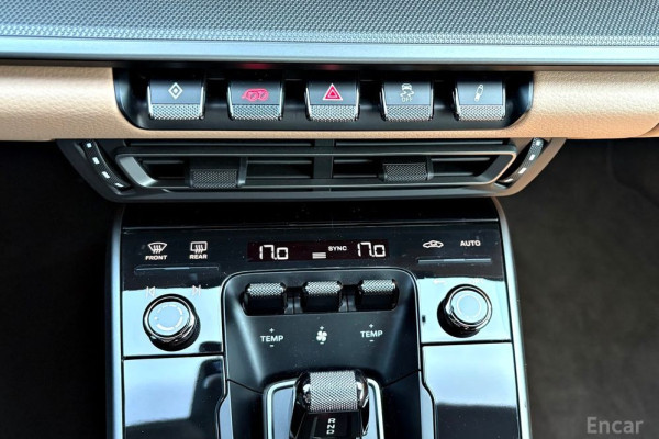 2022 Porsche 911 с пробегом 40 300 км