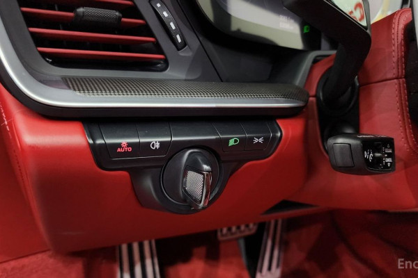 2022 Porsche 911 с пробегом 53 089 км