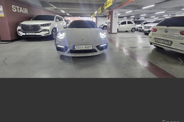 2022 Porsche 911 с пробегом 11 751 км