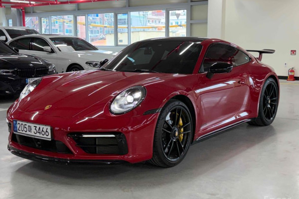 2022 Porsche 911 с пробегом 13 560 км