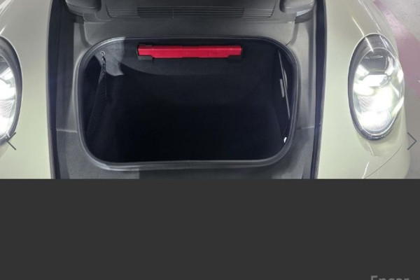 2022 Porsche 911 с пробегом 11 751 км