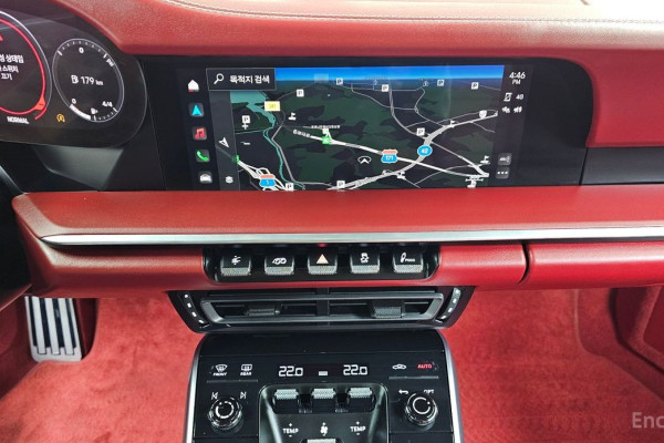 2022 Porsche 911 с пробегом 19 306 км