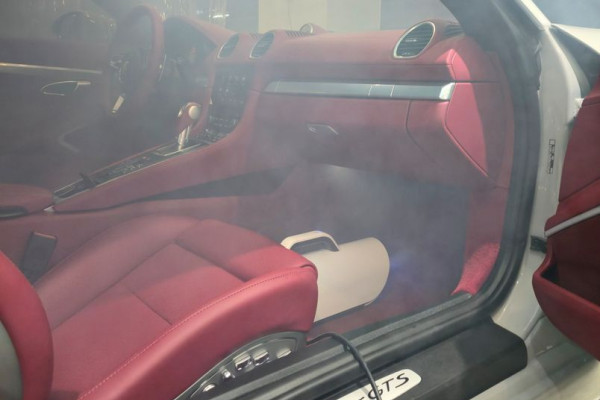 2023 Porsche 718 Spyder с пробегом 10 500 км