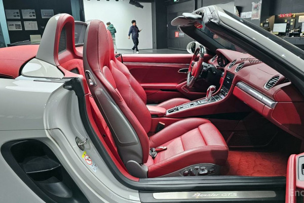 2022 Porsche 718 Spyder с пробегом 48 686 км