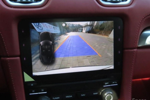 2023 Porsche 718 Spyder с пробегом 10 300 км