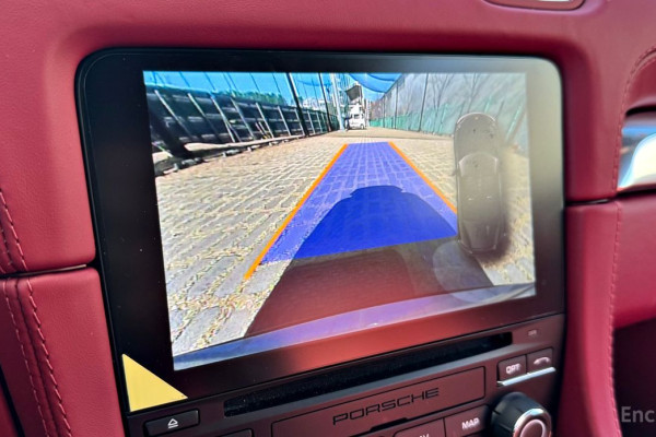 2023 Porsche 718 Spyder с пробегом 10 500 км