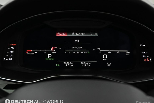 2021 Audi Q8 с пробегом 88 248 км