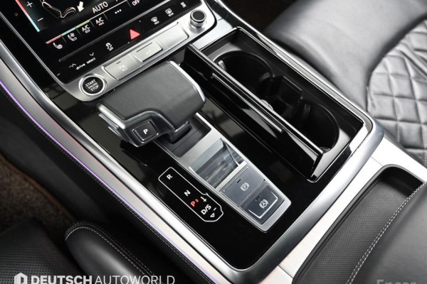 2021 Audi Q8 с пробегом 88 248 км