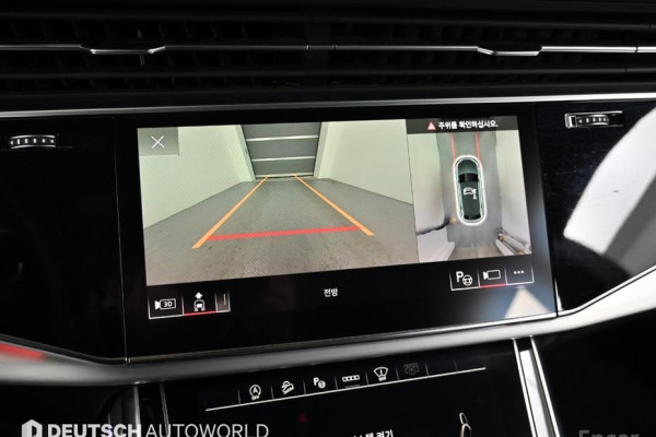 2021 Audi Q8 с пробегом 88 248 км