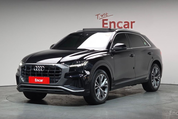 2020 Audi Q8 с пробегом 71 227 км