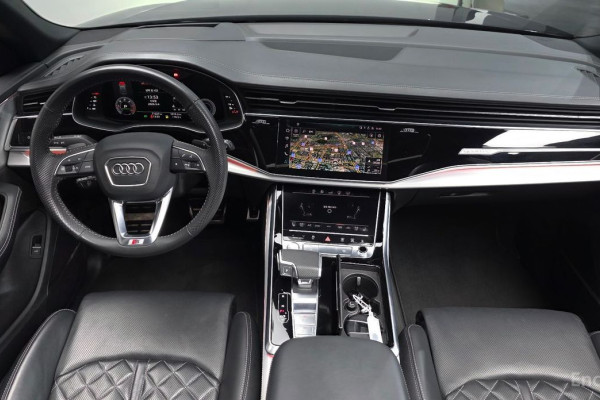 2020 Audi Q8 с пробегом 71 227 км