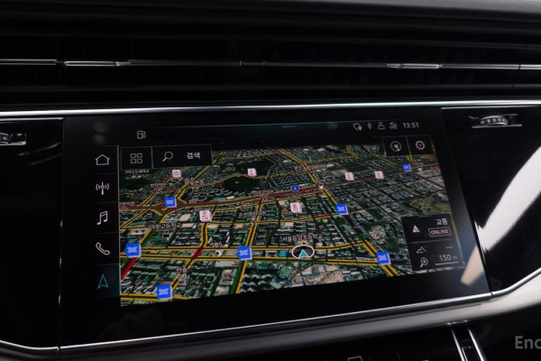 2020 Audi Q8 с пробегом 71 227 км