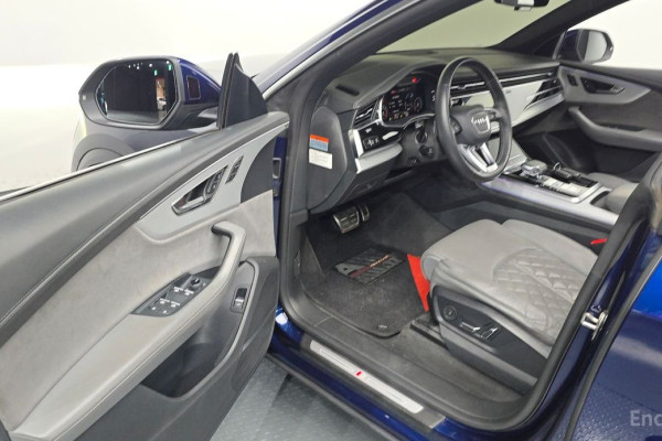 2021 Audi Q8 с пробегом 138 717 км