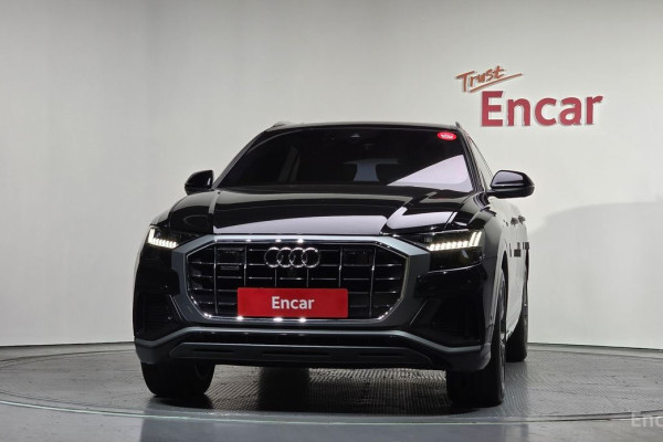 2021 Audi Q8 с пробегом 113 038 км