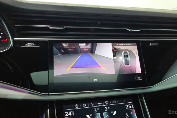 2021 Audi Q8 с пробегом 138 717 км