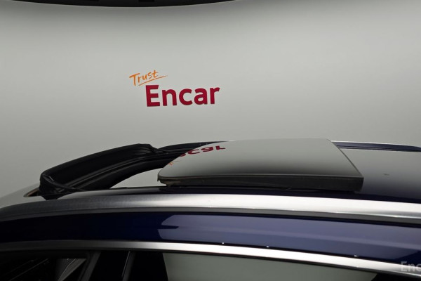 2021 Audi Q8 с пробегом 138 717 км