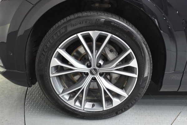 2021 Audi Q8 с пробегом 142 439 км