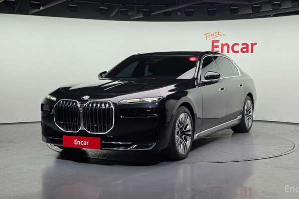 2023 BMW 7 серии с пробегом 72 581 км