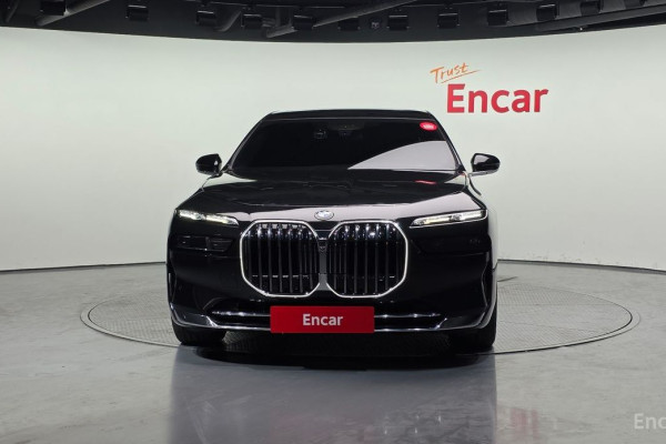 2023 BMW 7 серии с пробегом 72 581 км