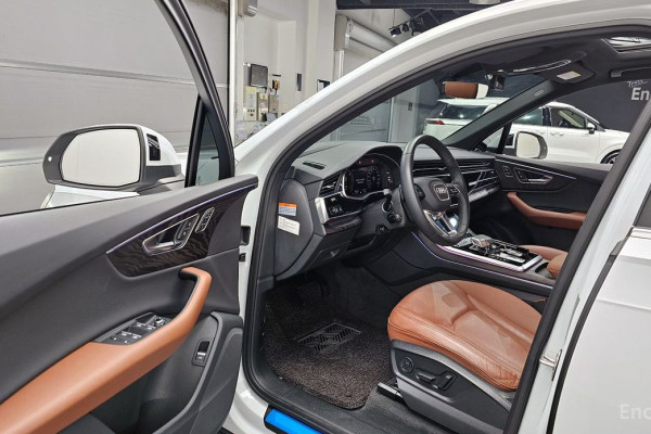 2021 Audi Q7 с пробегом 69 344 км