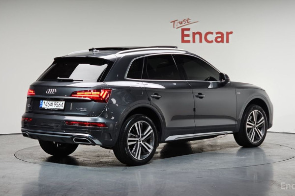 2023 Audi Q5 с пробегом 32 275 км