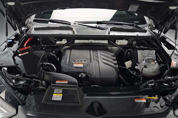 2023 Audi Q5 с пробегом 32 275 км