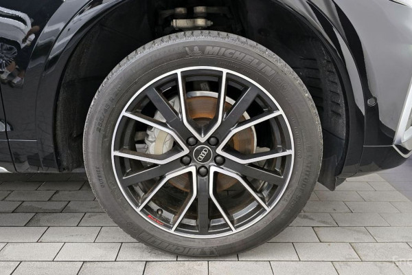 2023 Audi Q5 с пробегом 45 199 км