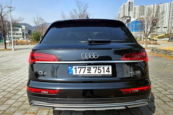 2023 Audi Q5 с пробегом 47 477 км