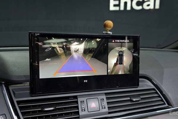 2023 Audi Q5 с пробегом 37 038 км