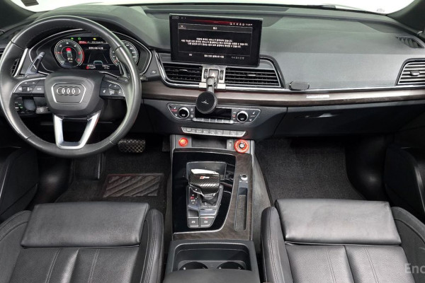 2023 Audi Q5 с пробегом 42 335 км