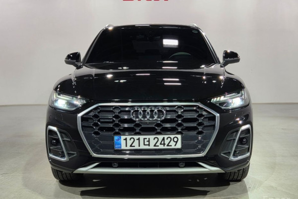 2023 Audi Q5 с пробегом 22 833 км