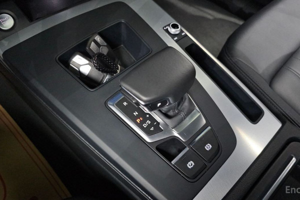 2022 Audi Q5 с пробегом 55 648 км