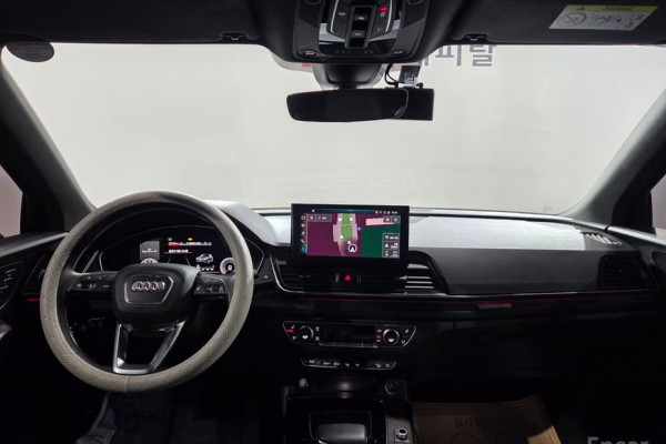 2023 Audi Q5 с пробегом 22 833 км