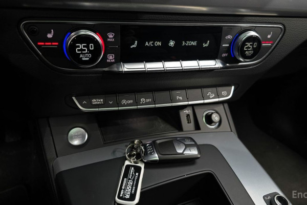 2021 Audi Q5 с пробегом 59 882 км