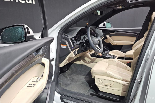 2023 Audi Q5 с пробегом 20 777 км