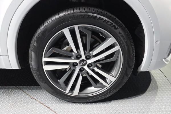 2023 Audi Q5 с пробегом 19 602 км