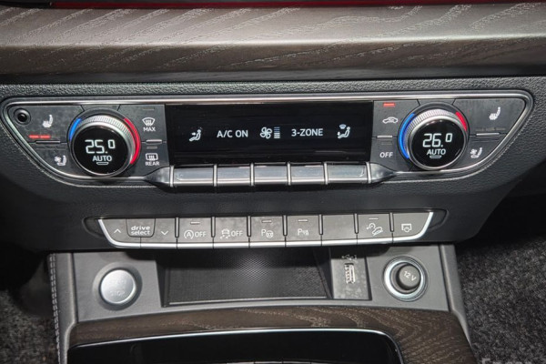 2023 Audi Q5 с пробегом 22 833 км