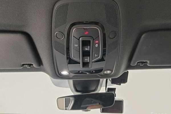 2023 Audi Q5 с пробегом 77 038 км