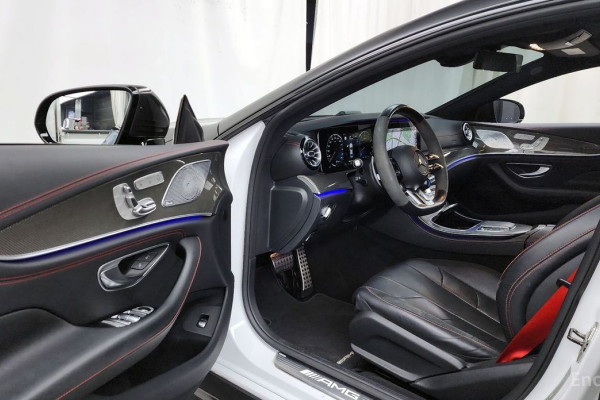 2023 Mercedes-Benz CLS с пробегом 48 967 км