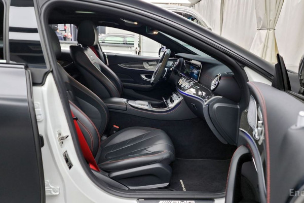 2023 Mercedes-Benz CLS с пробегом 48 967 км