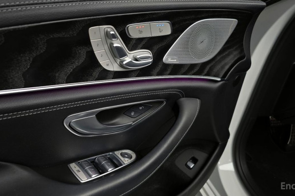 2022 Mercedes-Benz CLS с пробегом 49 271 км