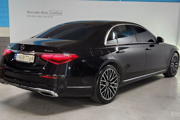 2022 Mercedes-Benz S-Класс с пробегом 72 500 км