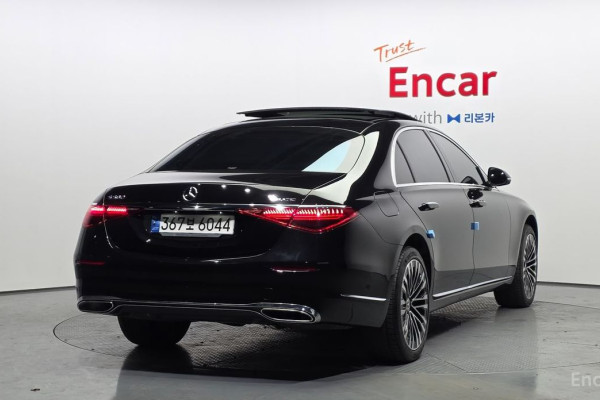 2022 Mercedes-Benz S-Класс с пробегом 84 656 км