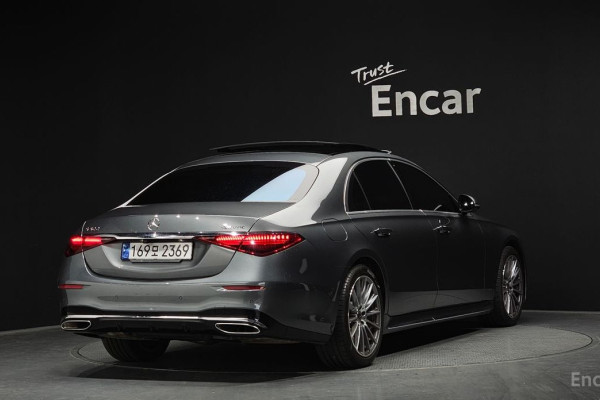2022 Mercedes-Benz S-Класс с пробегом 9 153 км