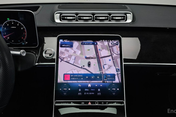 2022 Mercedes-Benz S-Класс с пробегом 9 153 км