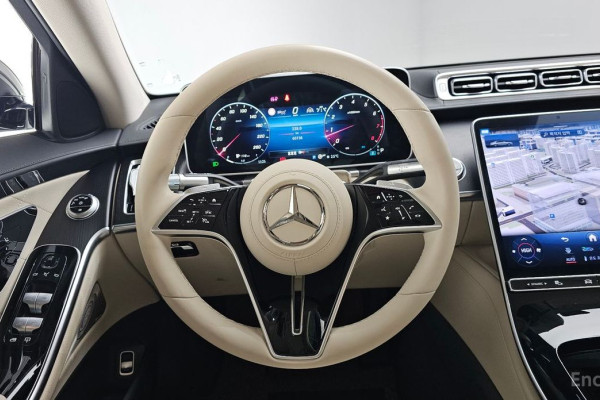 2023 Mercedes-Benz S-Класс с пробегом 60 736 км