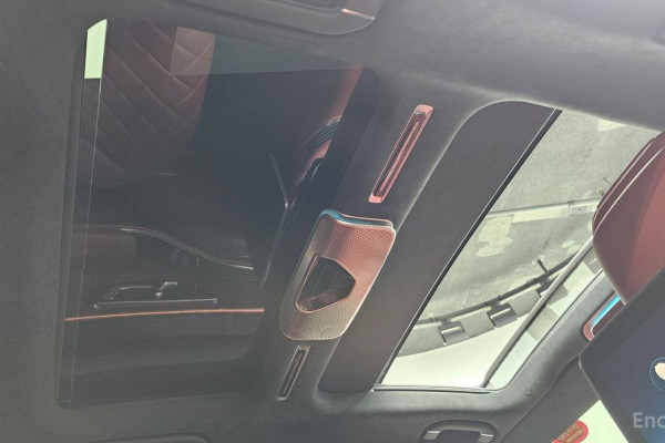 2022 Mercedes-Benz S-Класс с пробегом 29 709 км