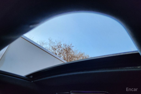 2022 Mercedes-Benz S-Класс с пробегом 61 954 км