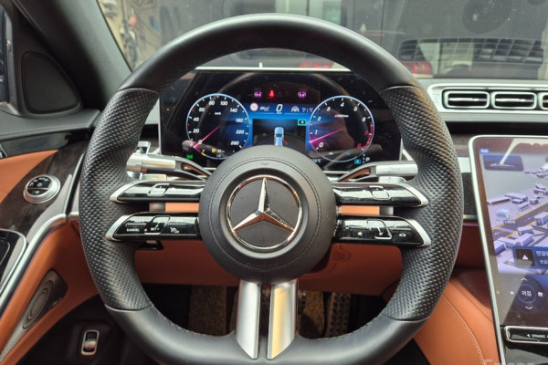 2022 Mercedes-Benz S-Класс с пробегом 87 030 км