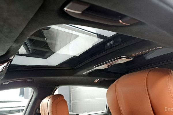 2022 Mercedes-Benz S-Класс с пробегом 61 964 км